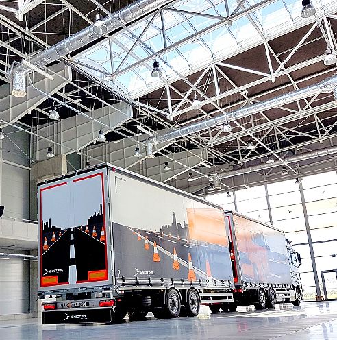 Typy naczep oraz przyczep do aut ciężarowych