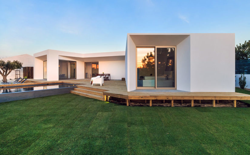 Okres budowy domu jest nie tylko wyjątkowy ale dodatkowo niezwykle skomplikowany.