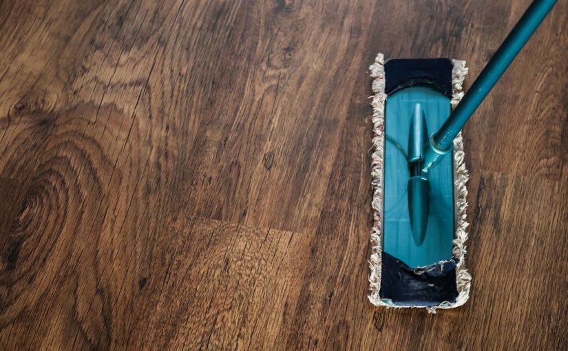 Do jednych z zwyczajnych obowiązków można z pewnością przyporządkować sprzątanie.